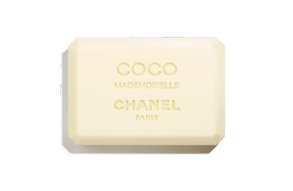 6 Ways to Gift the Chanel Coco Mademoiselle Fragrance This Holiday Season...